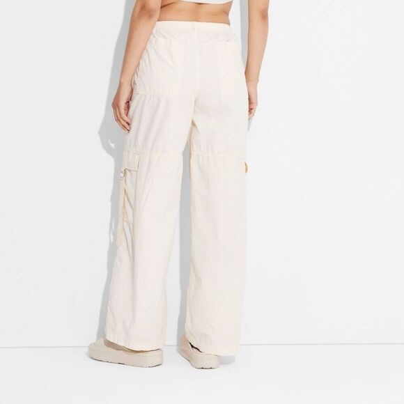 Wild Fable - Women's Mid-Rise Wide Leg Cargo Pants - Wild Fable Off-White - Picture 3 of 3